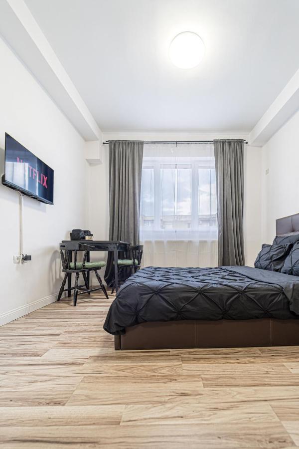 Hera'S Modern Home Arad Bagian luar foto